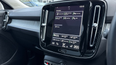 Volvo Xc40 2.0 B4P Inscription Pro 5dr Auto Petrol Estate